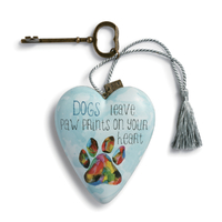 DEMDACO Art Heart - 10cm/4" Paw Prints